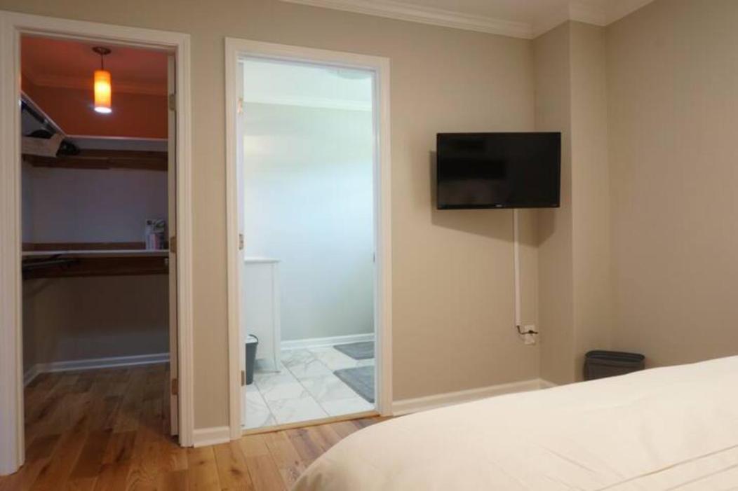 Atlanta Unit 2 Room 2 - Peaceful Weekend Getaway Private Bedroom & Bathroom Esterno foto